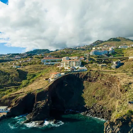 Reis Magos By Madeira *